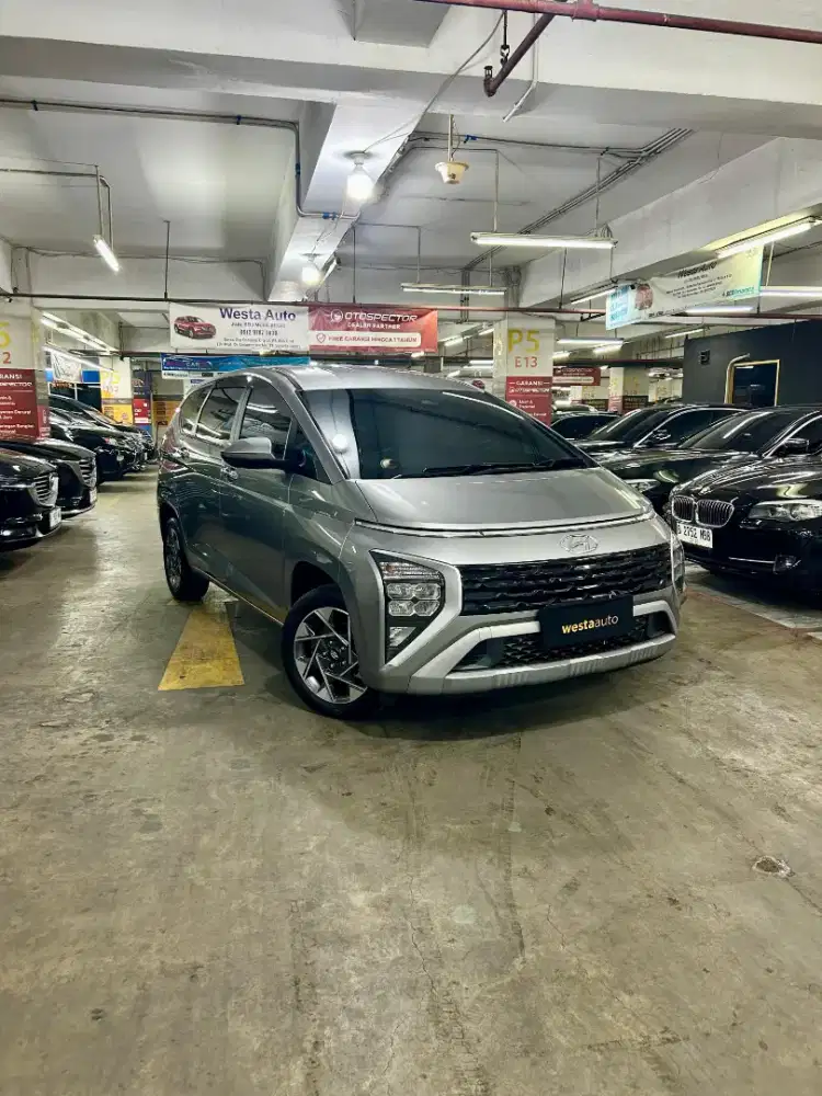 Hyundai Stargazer Prime AT Matic 2023 Like New