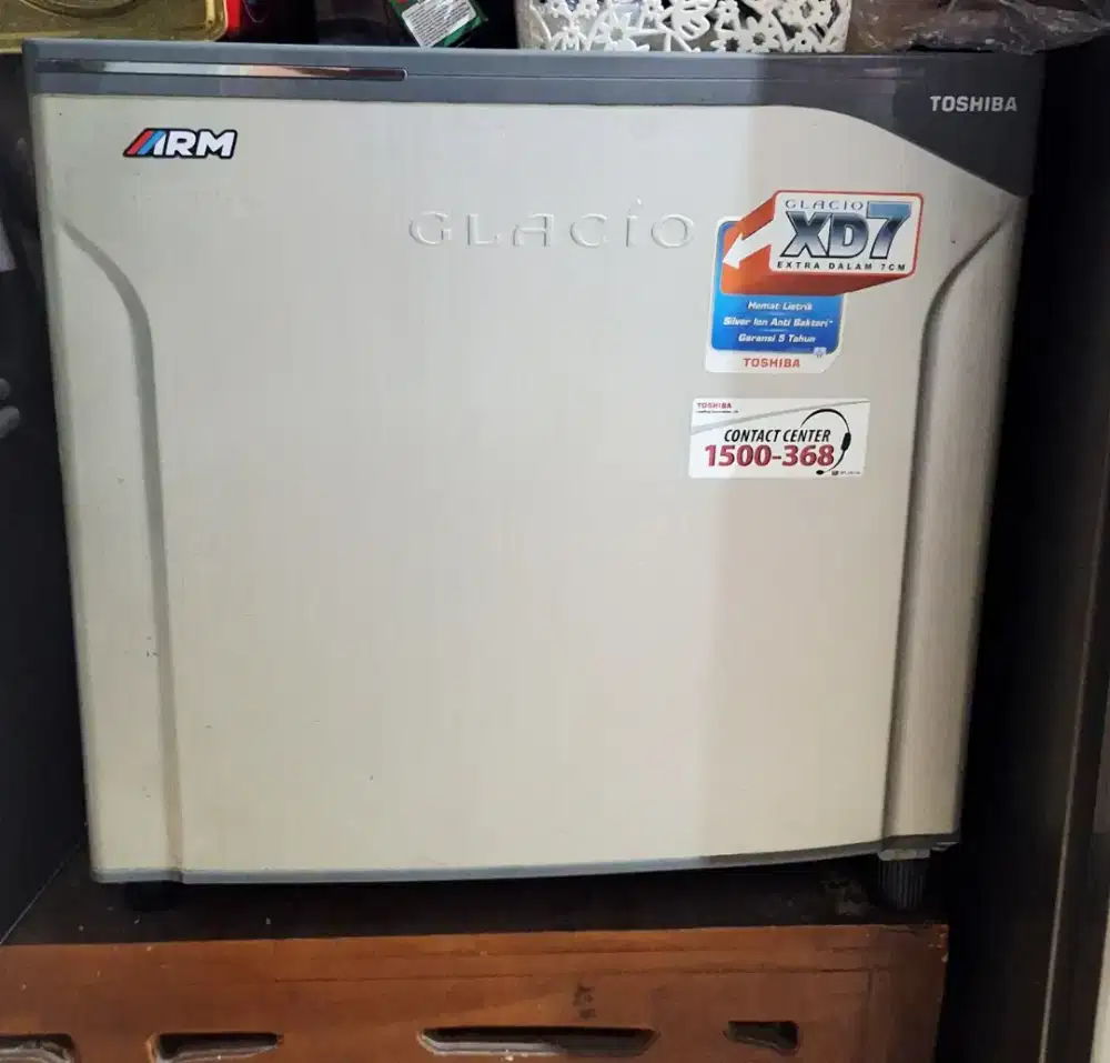 Kulkas Toshiba Glacio XD7
