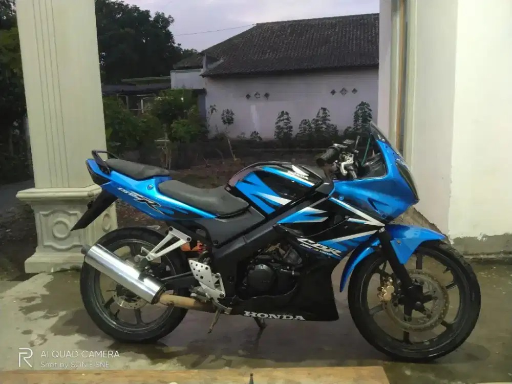 CBR 150R old thailand