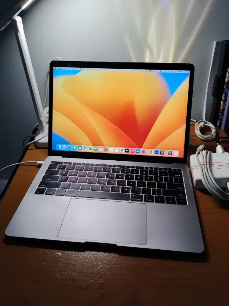 Macbook Pro 2017 13 Inch i5 Space Grey