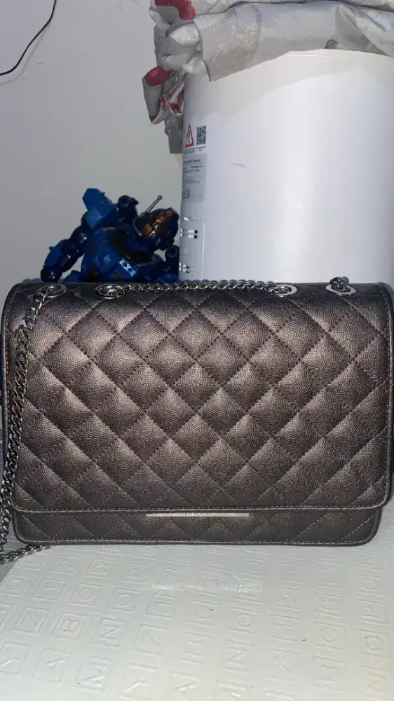 Charles n keith