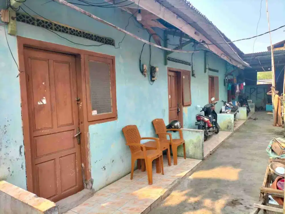 jual kontrakan 5 pintu deket stasiun kereta taman sari