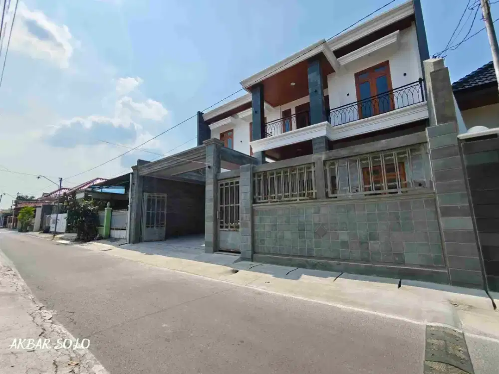 rumah solo area premium sumber banjarsari solo