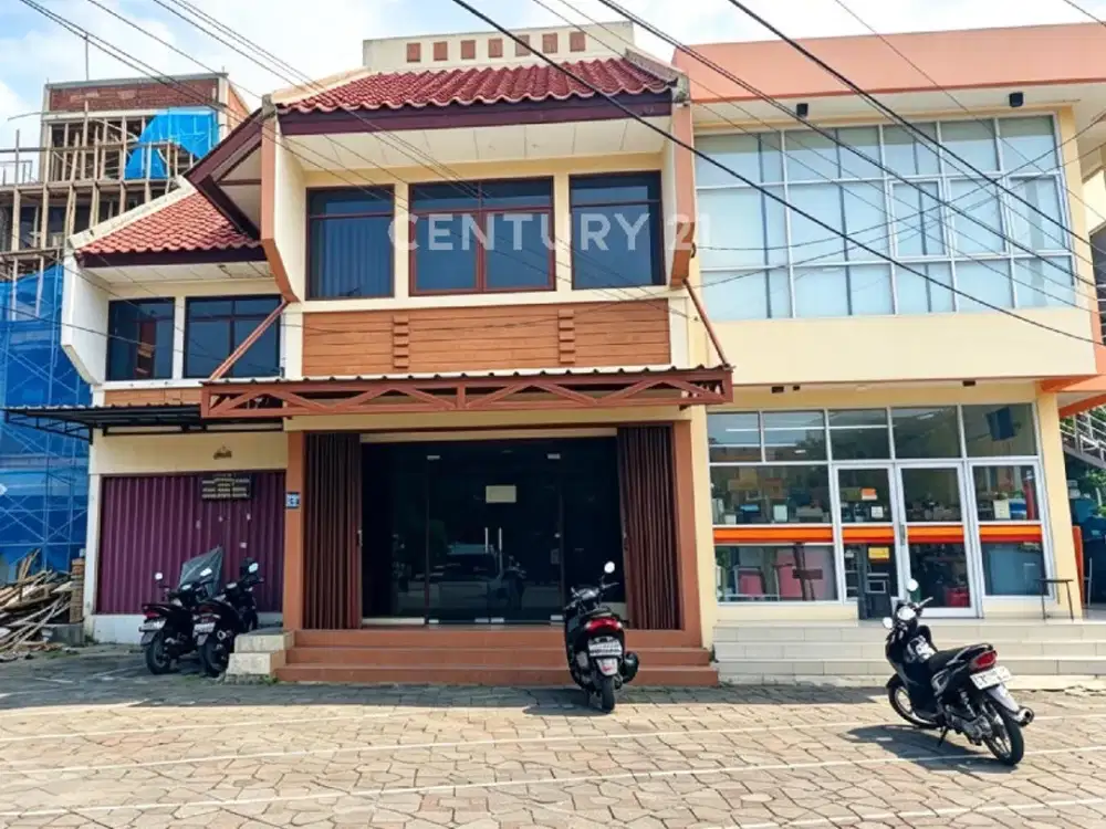 Ruko 2.5lt Siap Huni Area Komersial & Strategis Di Bandung S9711