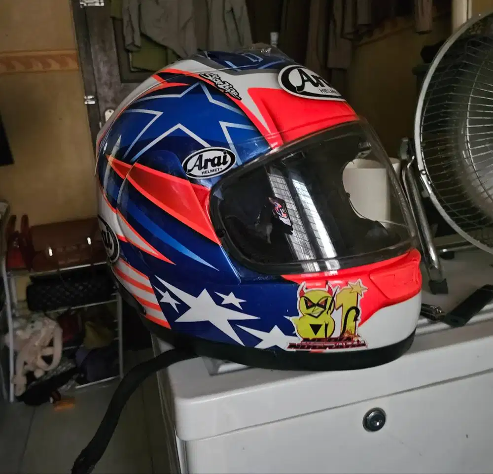 Helm arai rx 7 di jual cepat aja