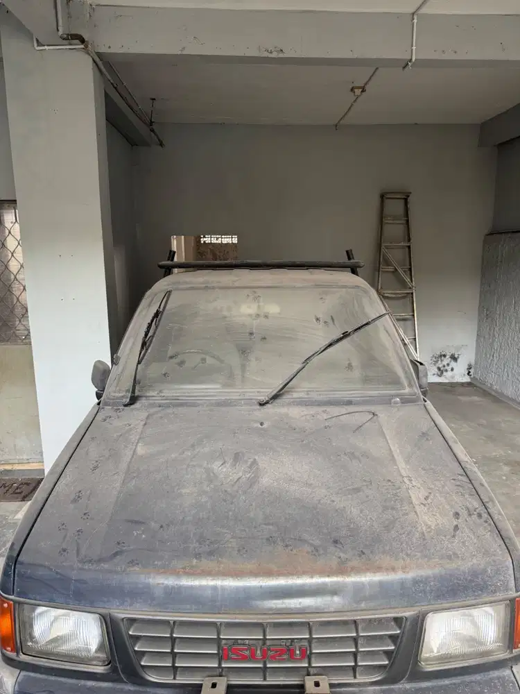 JUAL CEPAT MOBIL ISUZU PANTHER PICK UP DIESEL