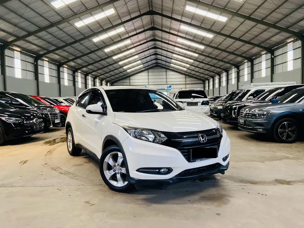 Honda HRV 1.5 E CVT 2016 / 2017 AT Matic, Sangat terawat