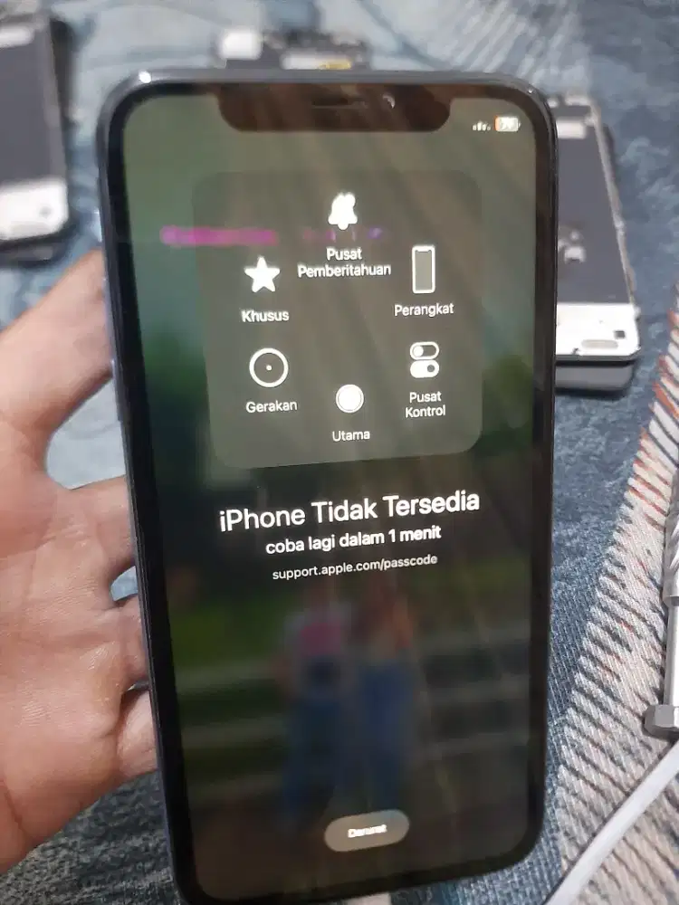 Lcd iphone xr copotan minus