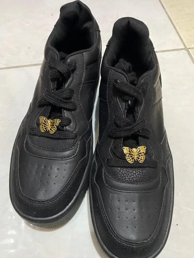 SEPATU BERSHKA ORIGINAL