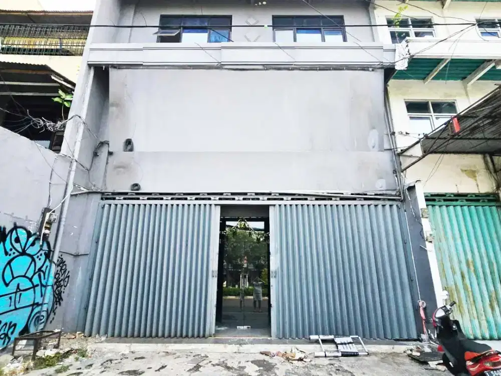 Disewakan Ruko 3.5 Lantai Pucang Anom Gubeng Kertajaya REV.A741
