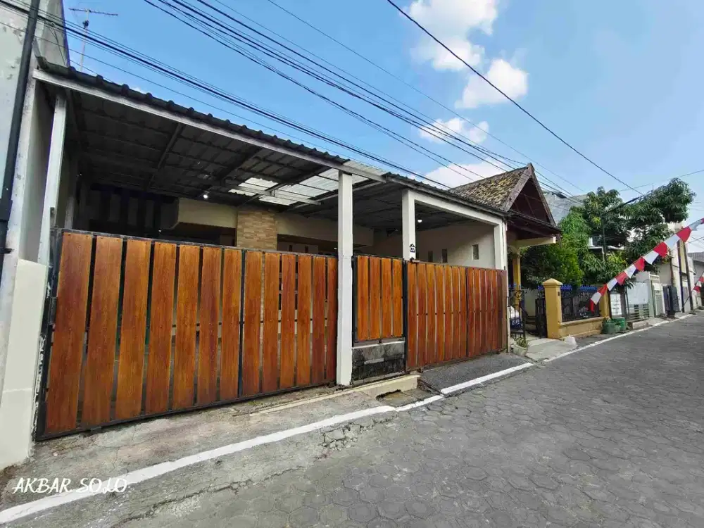 rumah solo area sumber banjarsari