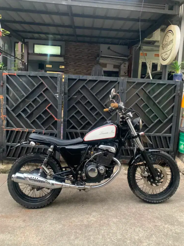 Suzuki Thunder 125/Custom japstyle