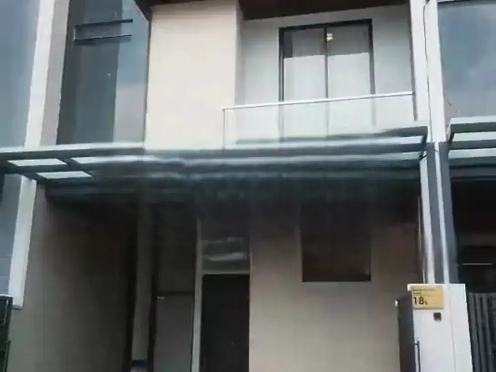 Dijual Rumah Usaha 3 Lantai Pakis Tirtosari Sawahan Surabaya REV.A361