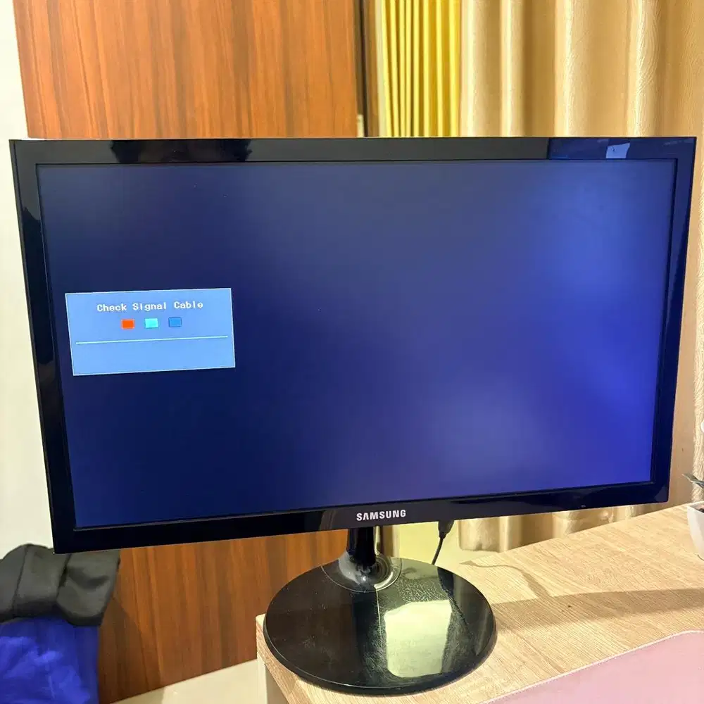 Monitor LED Samsung 19 Inch