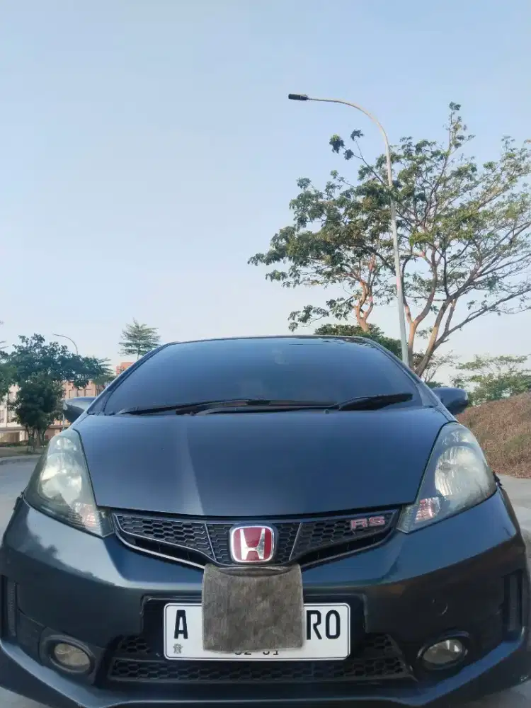 Honda Jazz Rs Tahun 2011 CC 1500 pajak panjang & mesin halus