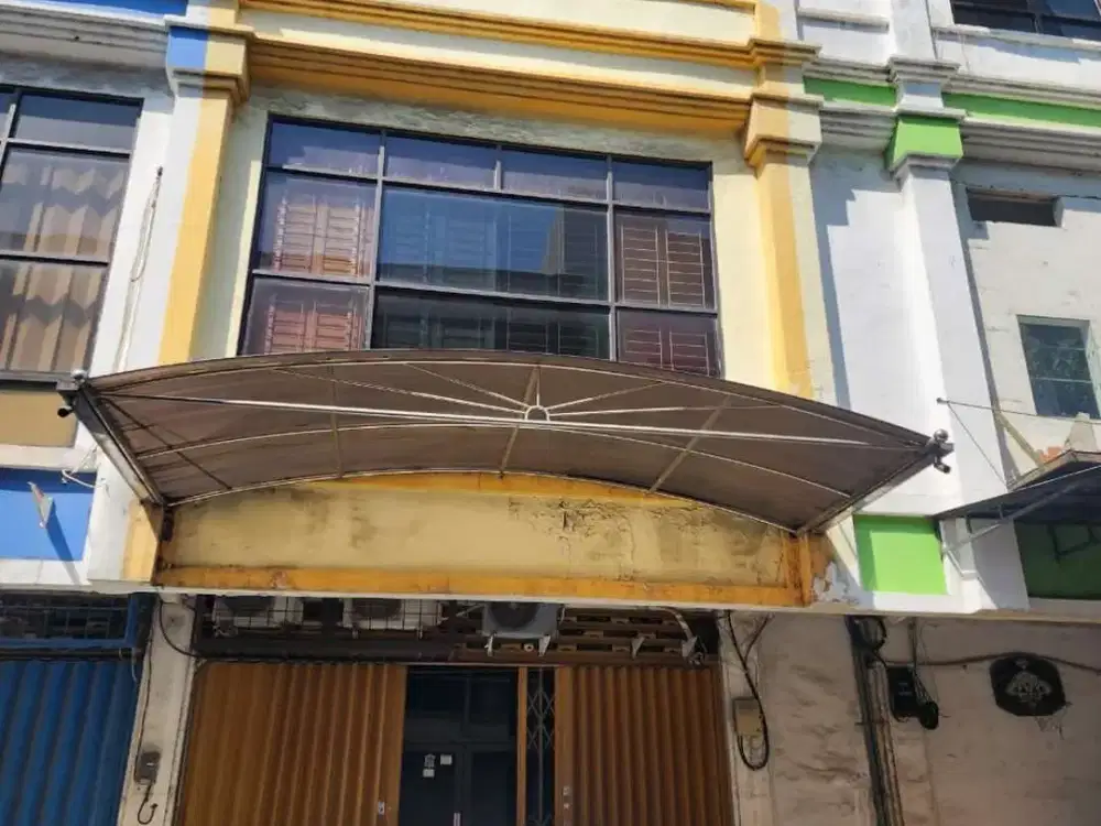 Dijual Ruko 3 Lantai Rungkut Megah Raya Rungkut Surabaya REV.A521