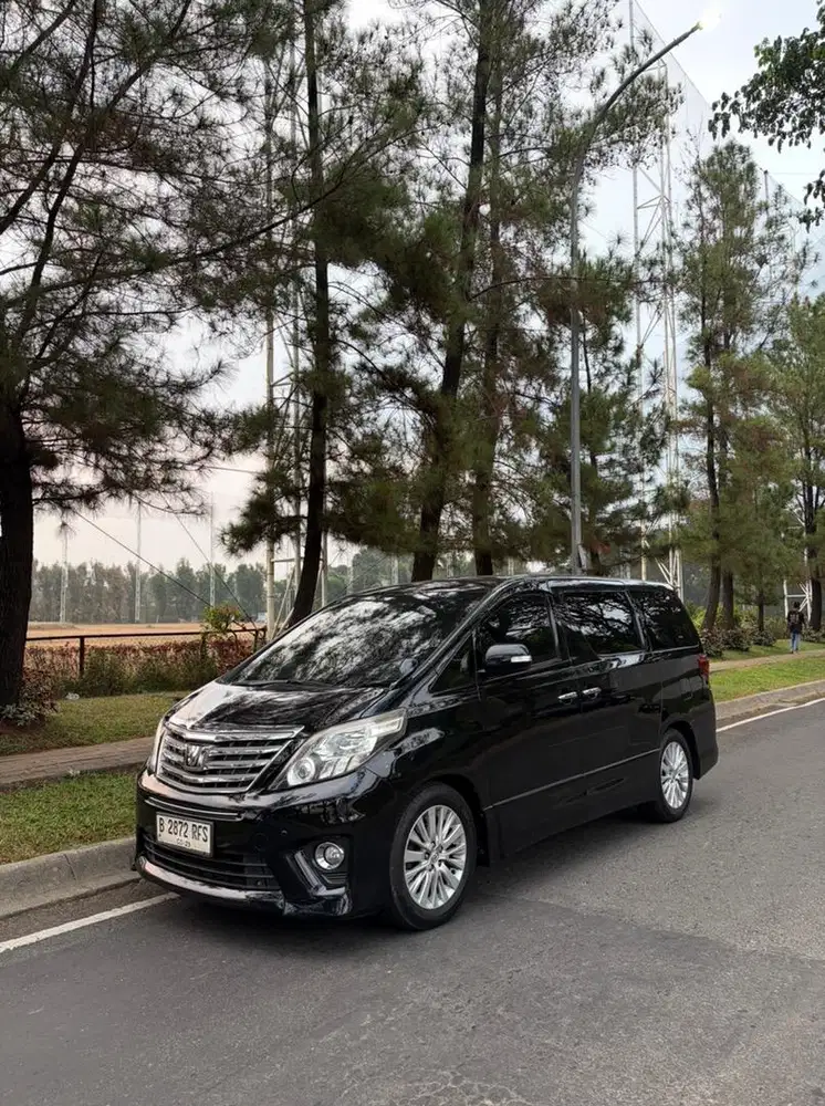 TOYOTA ALPHARD SC AUDIOLESS CBU A/T 2013/2014