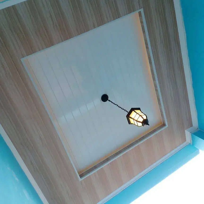 Sekat Plafon Partisi PVC GRC Gypsum Jasa Tukang Pasang Wall Moulding
