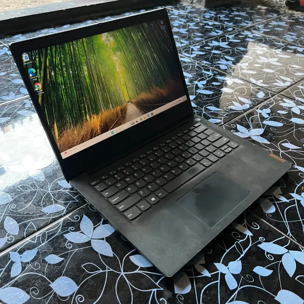 Lenovo ideapad 3-14IML05 Intel Core i3-10110U Mampang Depok
