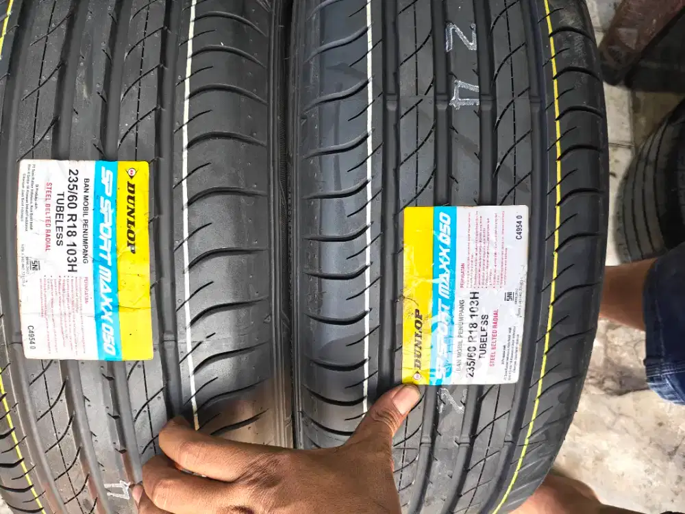 Jual ban baru mrek Dunlop sp sport maxx 050 ukuran 235 60 R18 2pcs