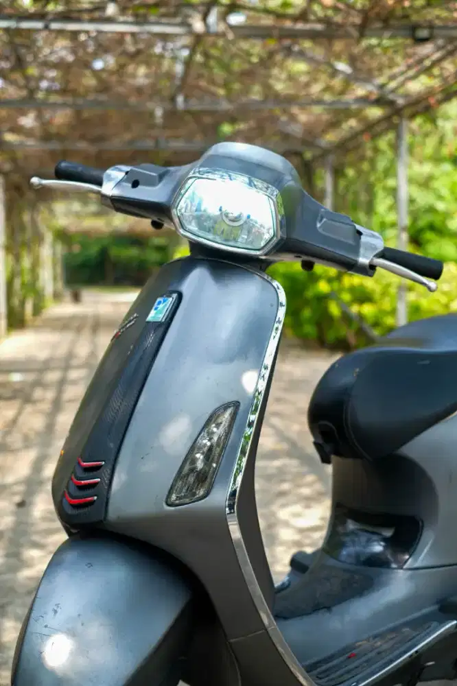 JUAL PIAGGIO VESPA SPRINT 150 IGET 2017 TERMURAH BERGARANSI MESIN 1 TH