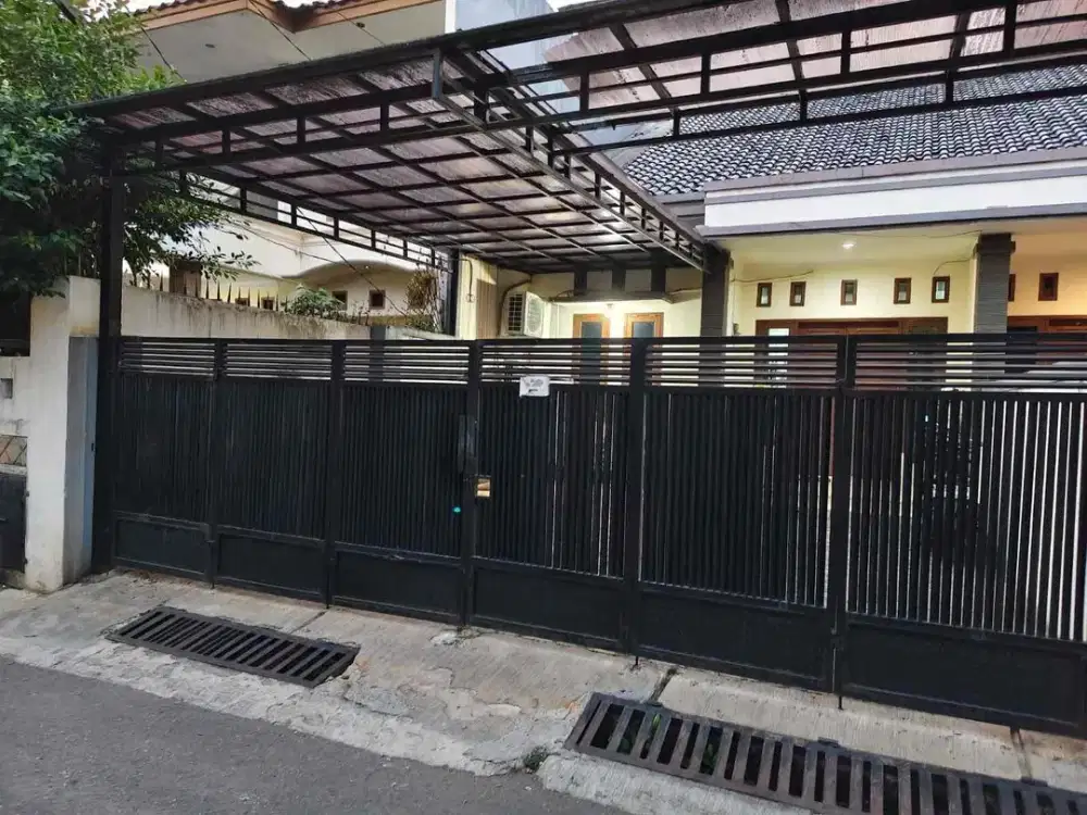 Di Jual Rumah Siap Huni Di Dalam Komplek  Cipete Jaksel