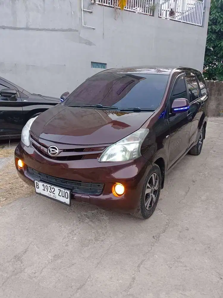 Daihatsu Xenia 2012 Bensin