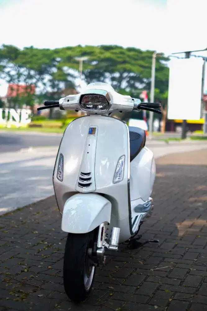 JUAL PIAGGIO VESPA SPRINT 150 IGET FACELIFT TERMURAH BERGARANSI 1 THN