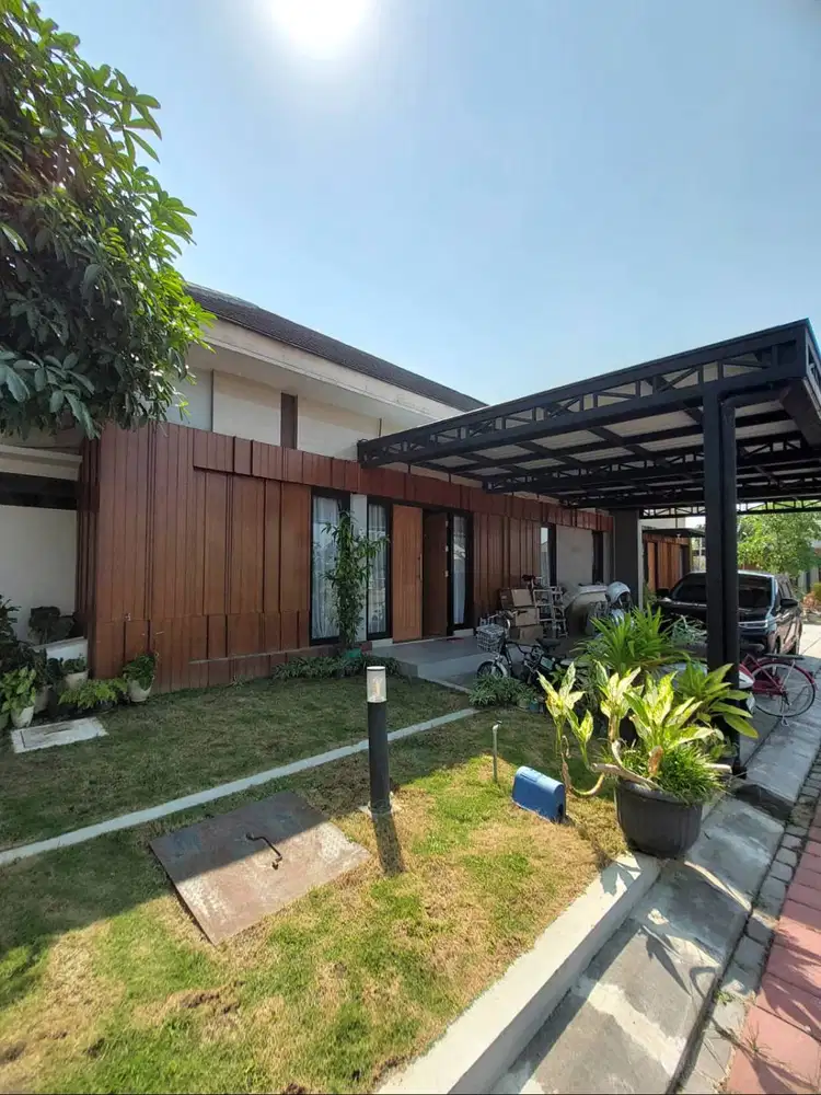 Rumah Cakep di Lingkungan Elite dekat Kampus ISI Jalan Parangtritis
