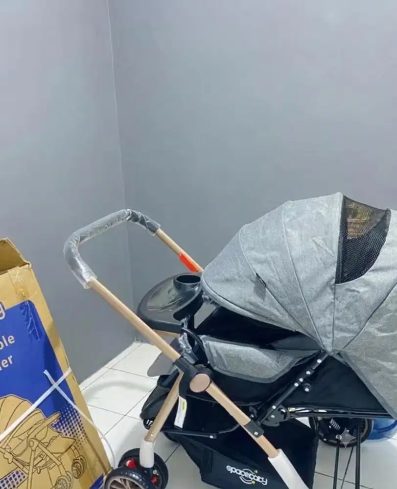 baru stroller spacebaby type 6055