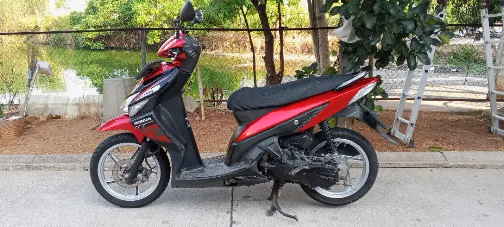 Jual murah Vario 2009 istimewa