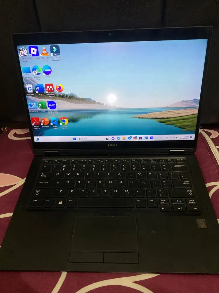 Jual murah Laptop Dell Latitude 7389 i5 touchscreen black