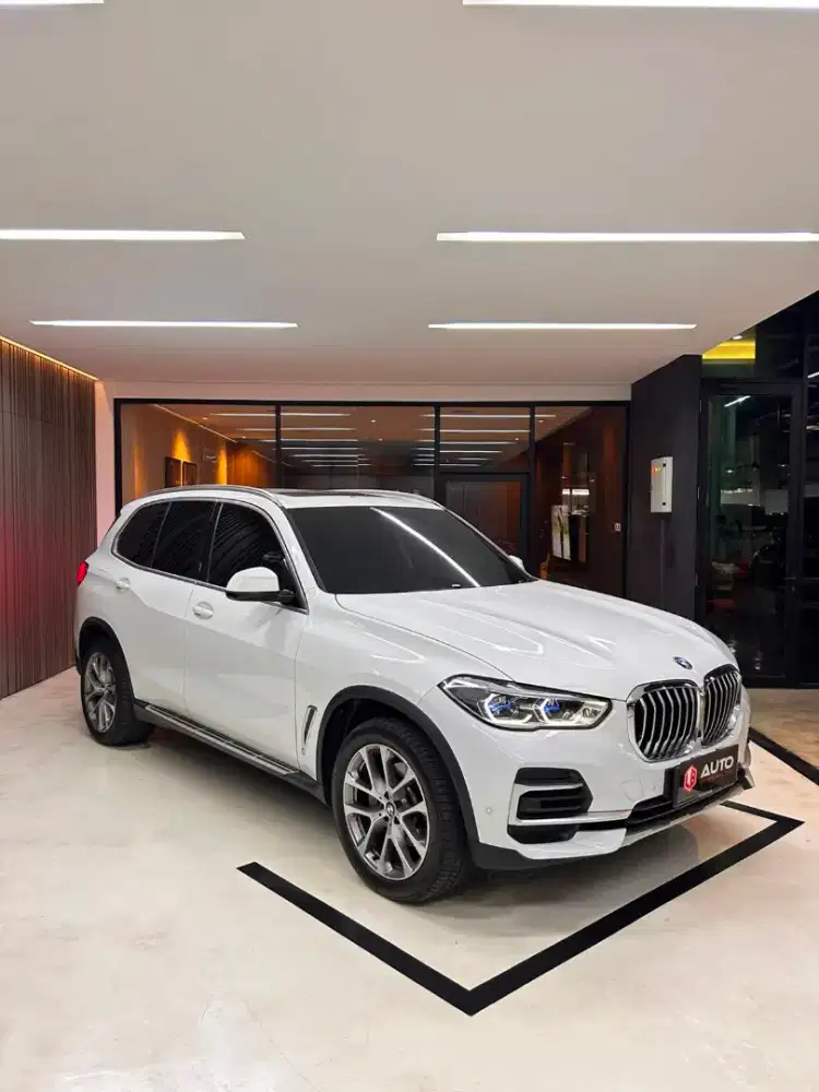 BMW X5 XDrive40i 7-Seater AT 2023 Putih Km13rb mdl 2022 B2824BJG