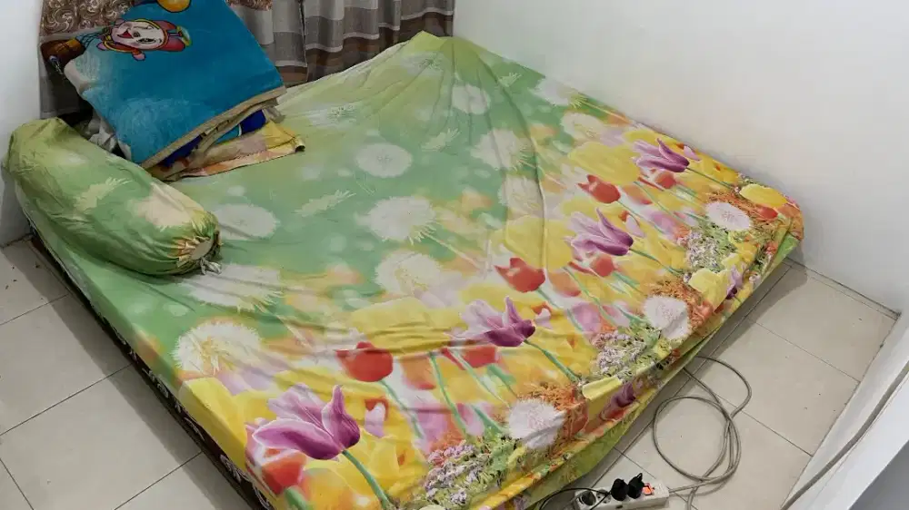 tempat tidur jumbo