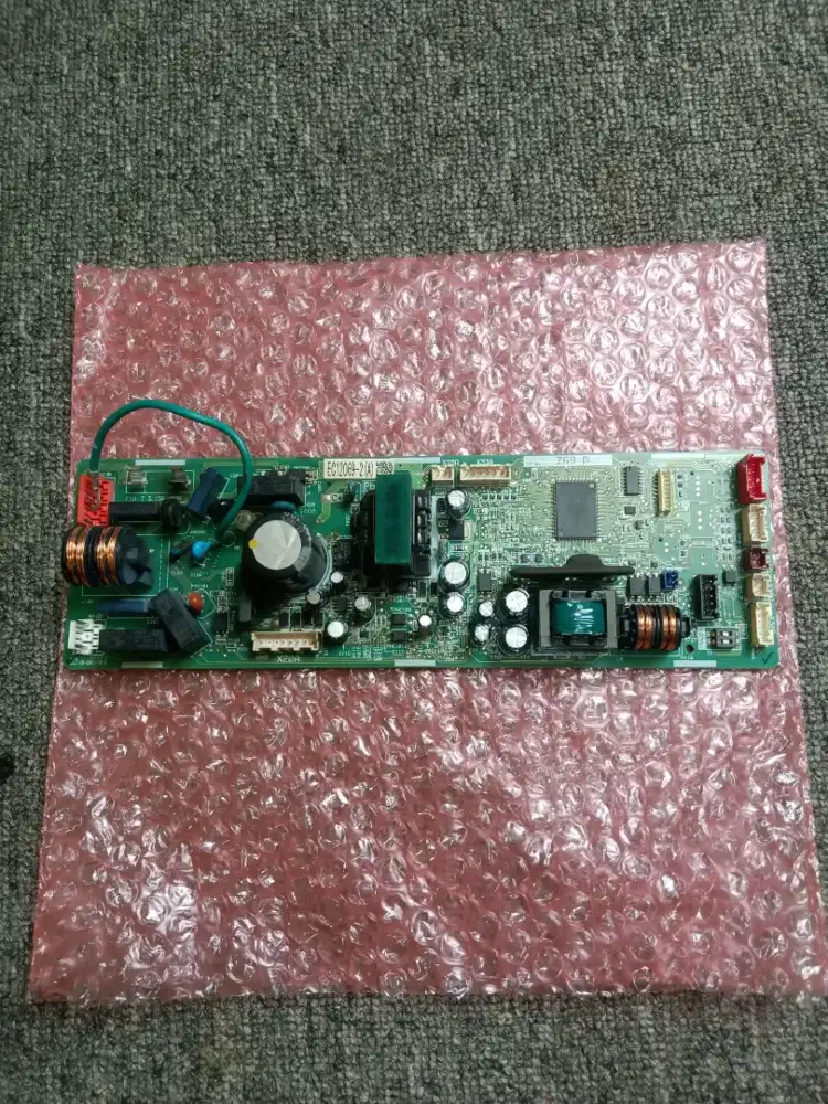 pcb outdor daikin inverter E012069