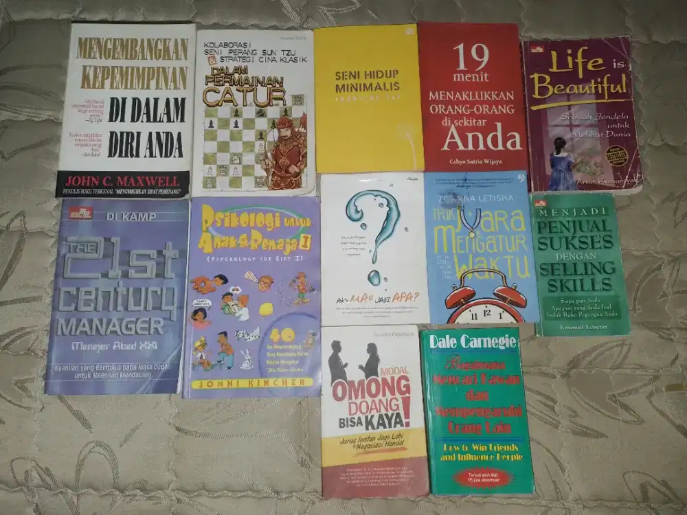Dijual 34 Buku Berbagai Genre Milik Pribadi