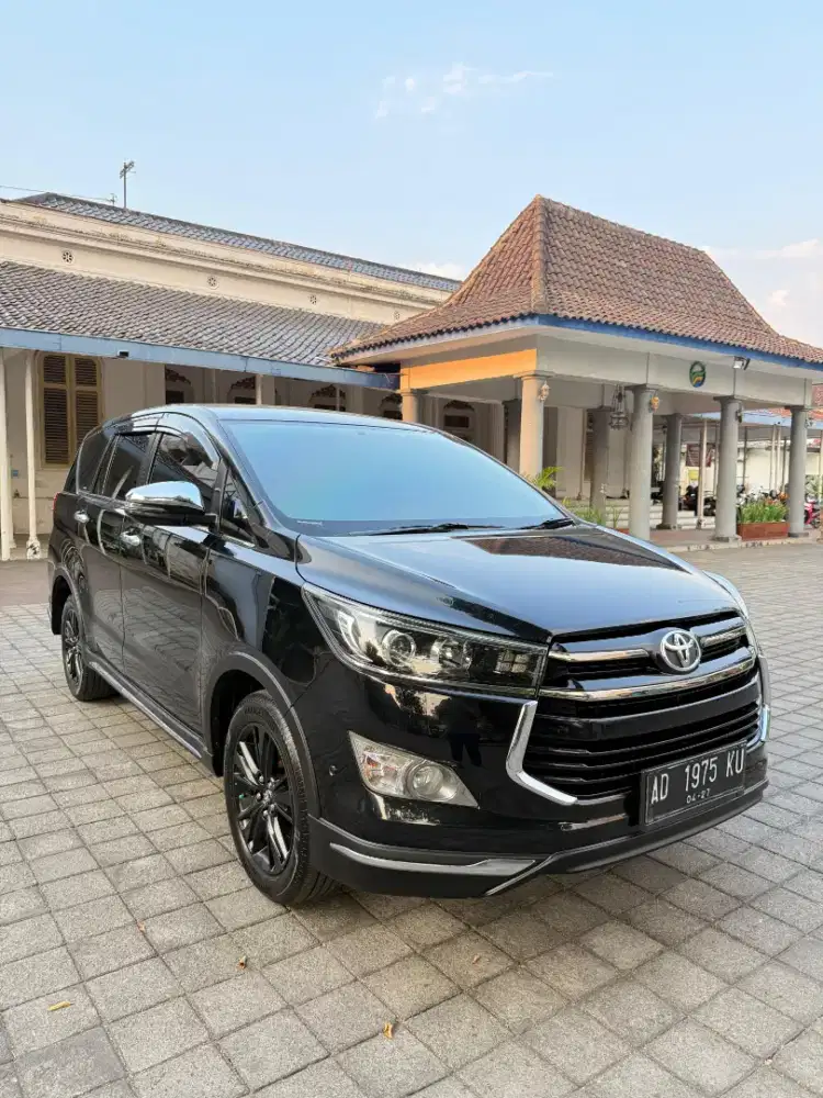 Innova Venturer 2.4 Diesel AT 2018 Nopol AD
