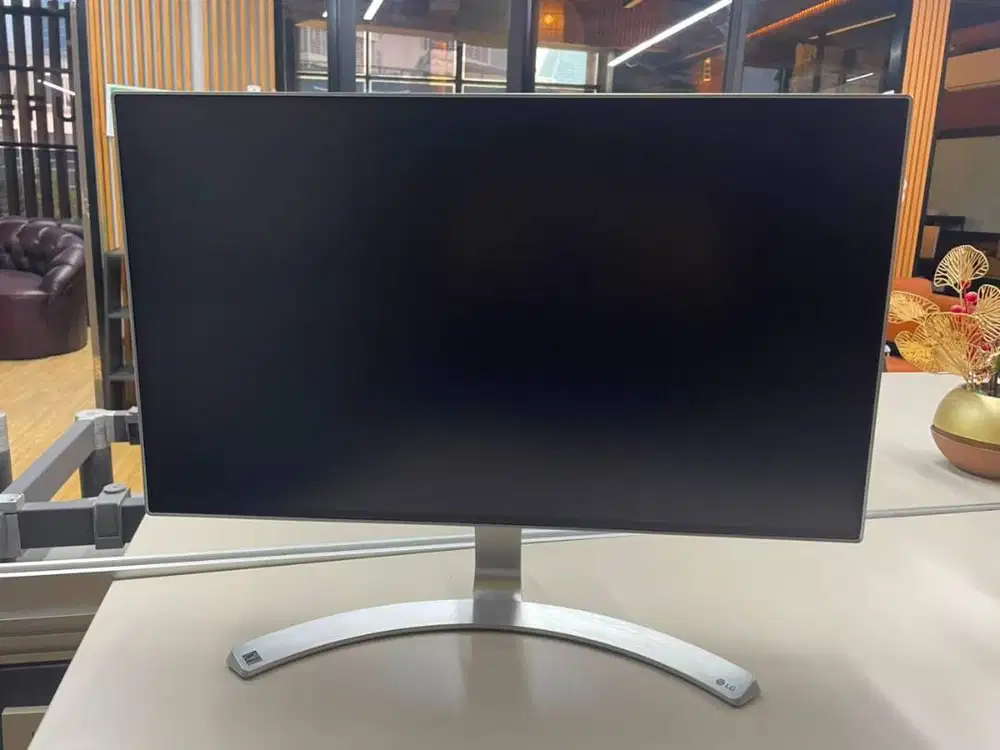 Monitor LG-24MP88HM 24inch Second