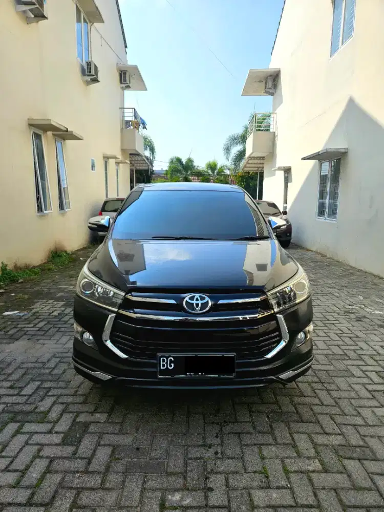 KIJANG INNOVA 2.0 VENTURER MT 2017