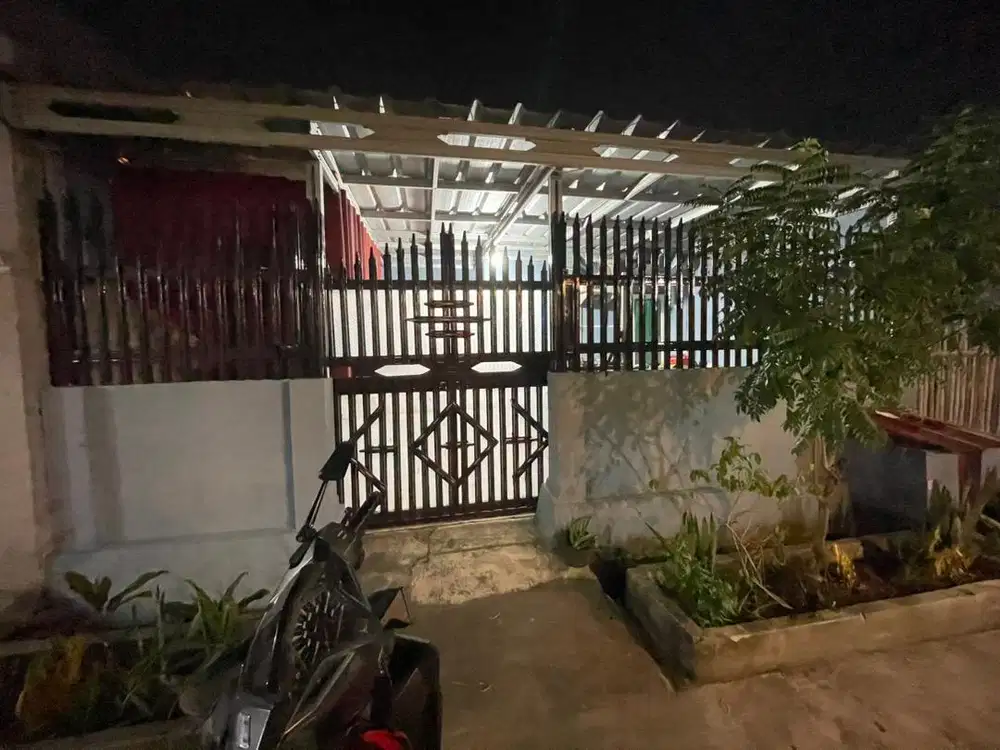 DIKONTRAKKAN RUMAH