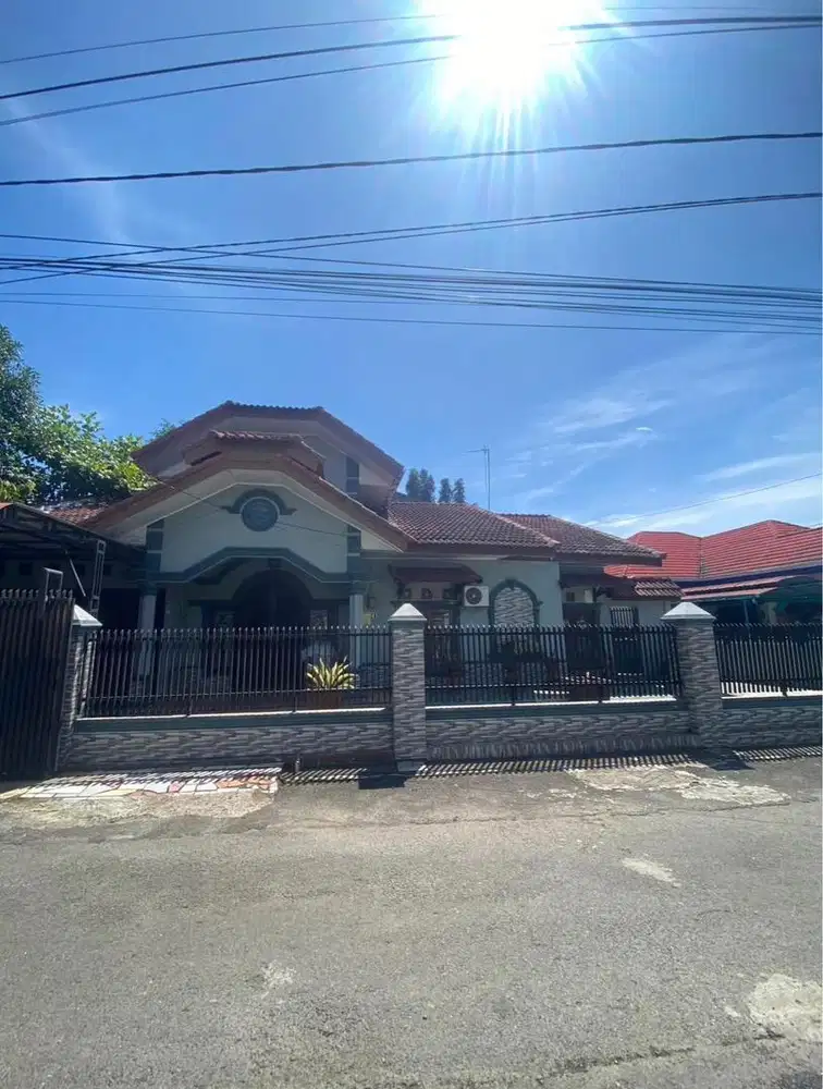 Dijual Rumah sangat bagus di Medan Johor