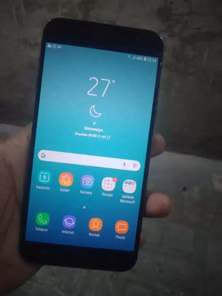 Samsung J7 plus amoled ram 4gb internal 32gb