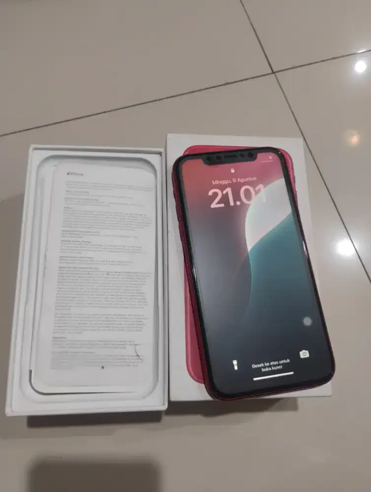 DIJUAL IPHONE 11 64GB FULLSET NEGO