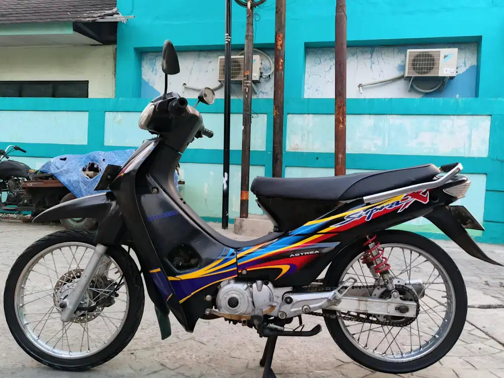 Honda Supra x 2005 mesin sehat halus mulus terawat