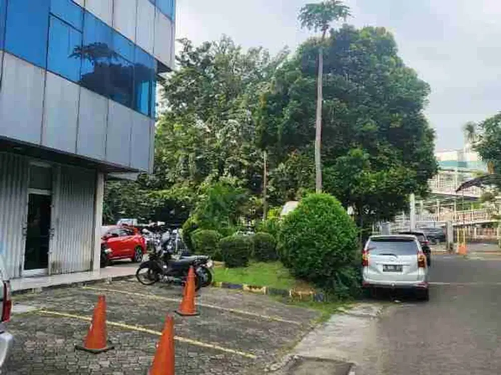 Jual Ruko 2 Gandeng di hook lokasi strategis di jakarta barat