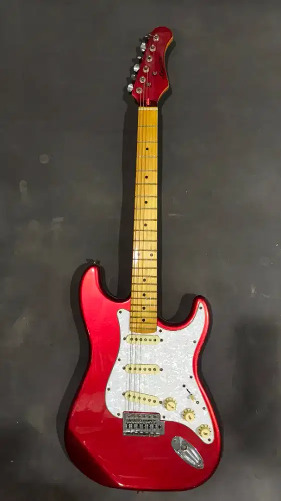 Gitar Elektrik Legacy EG-100 Metalic Red Stratocaster Original (Nego)