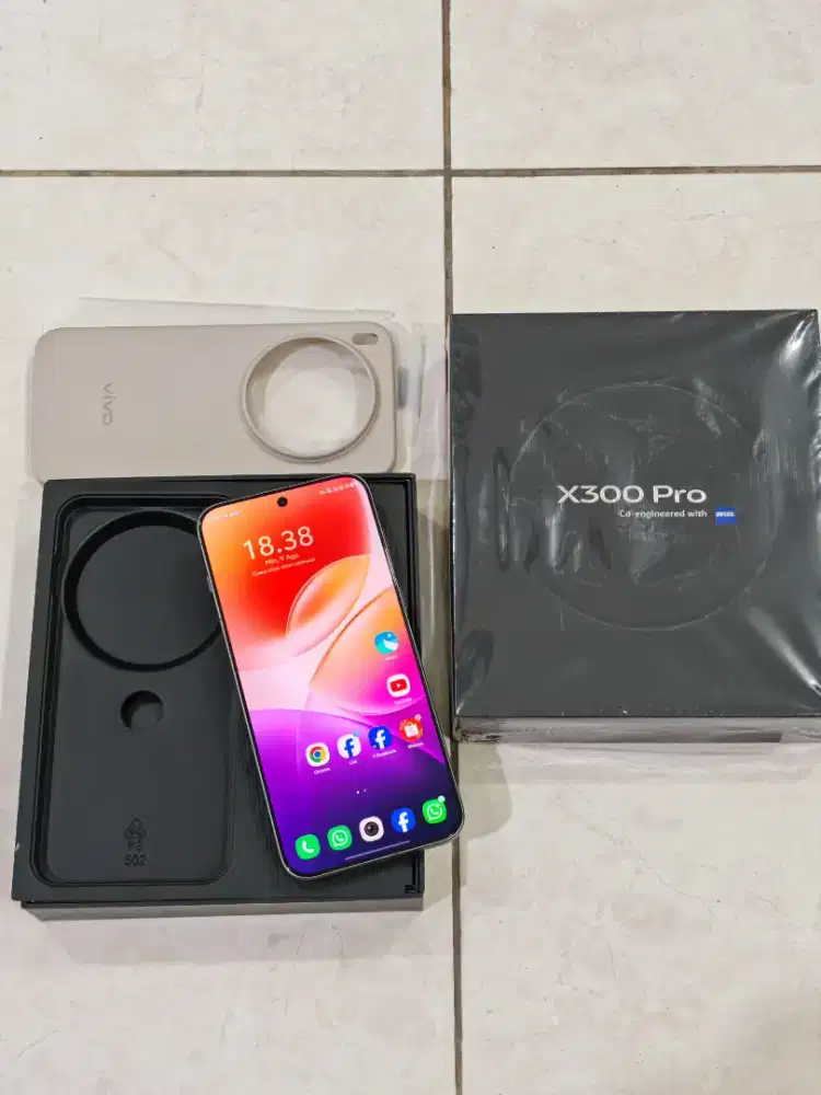 Vivo X300 Pro 5G Ram 16 Internal 512 Mulus Fullset Ori Garansi Aktif