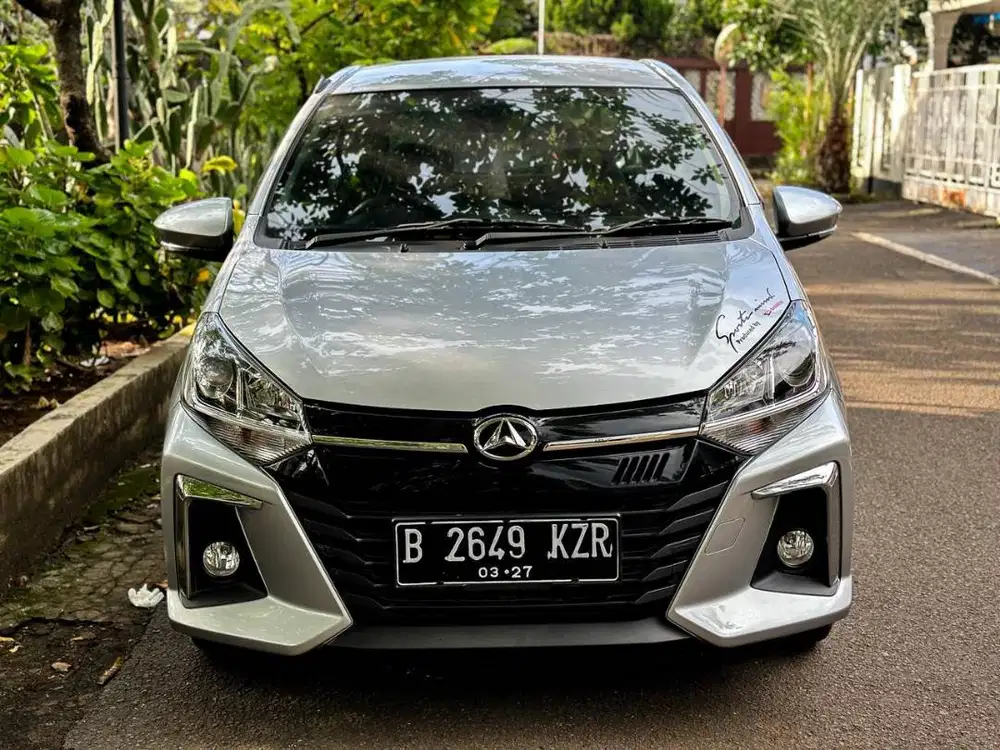 Ayla 1.2 R MT 2022 Silver DP 5jt Cash Atau Kredit Terbaik SeOLX!