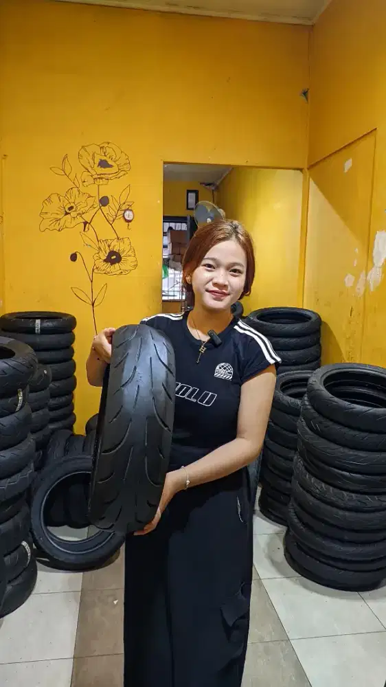 LOWONGAN KERJA KARYAWATI TOKO BAN MOTOR