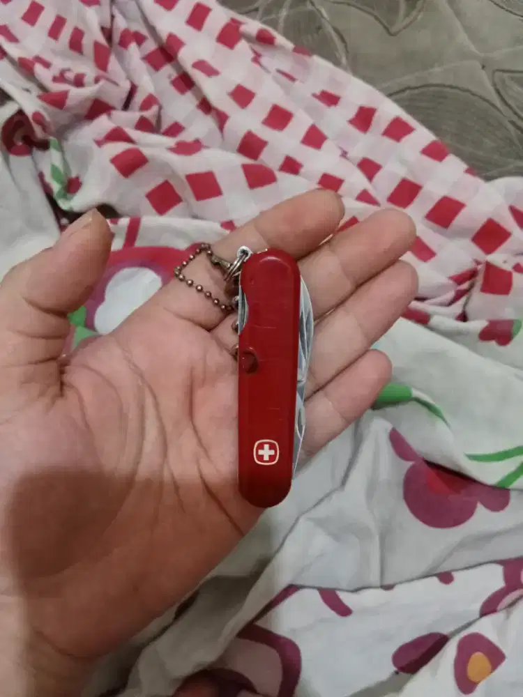 Pisau Wenger Victorinox